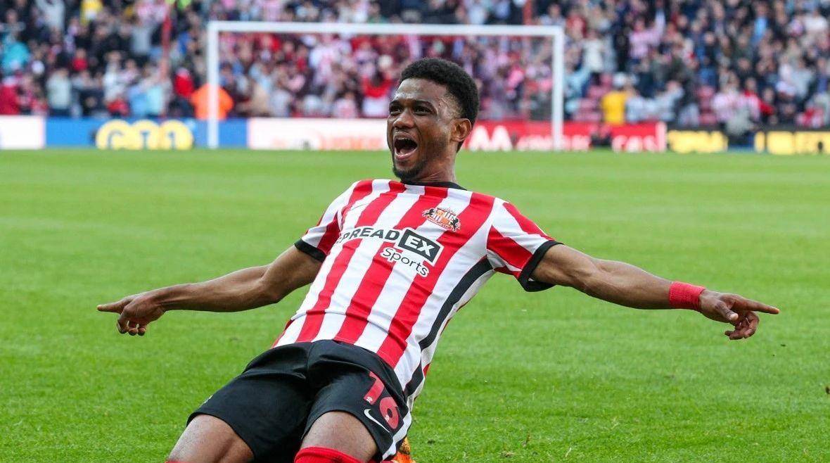 关于一线球员合同待续，转会传闻层出不穷的信息