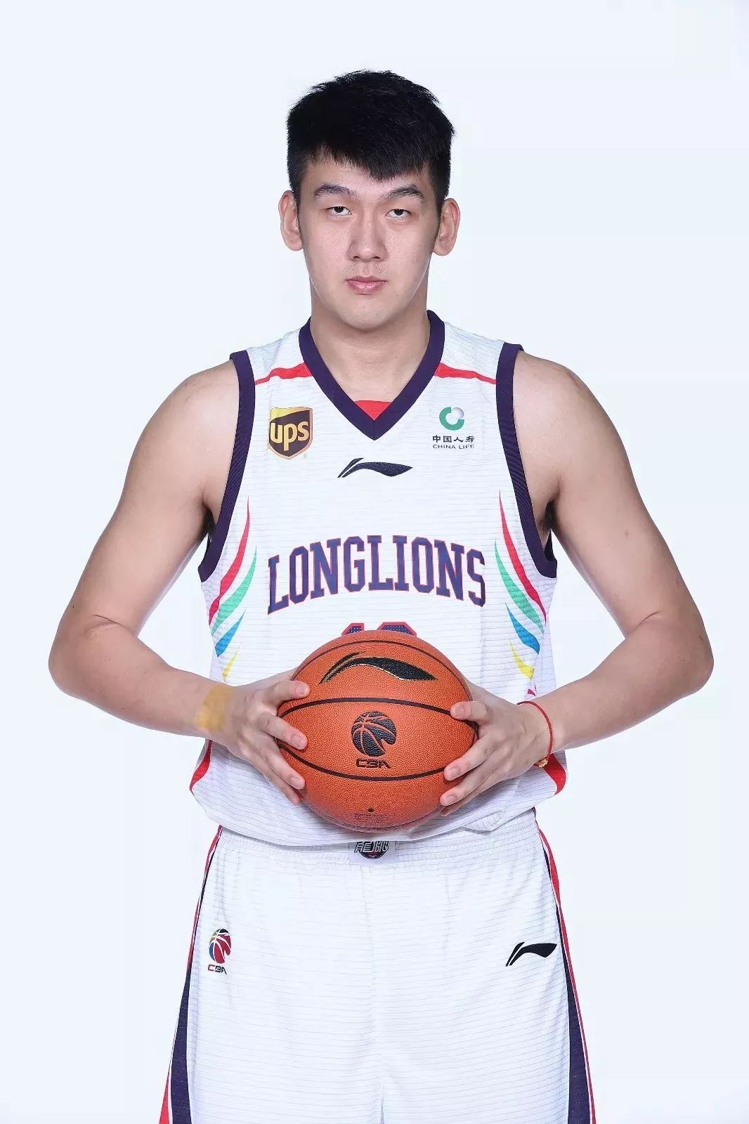 各队备战增加力量阵容整装待发争夺胜利的简单介绍