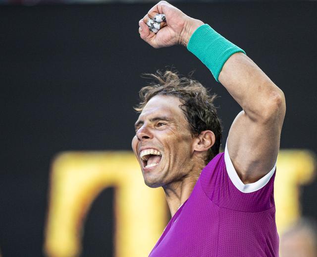 西班牙网球队绝地反击澳大利亚网球队，纳达尔制霸全场的简单介绍