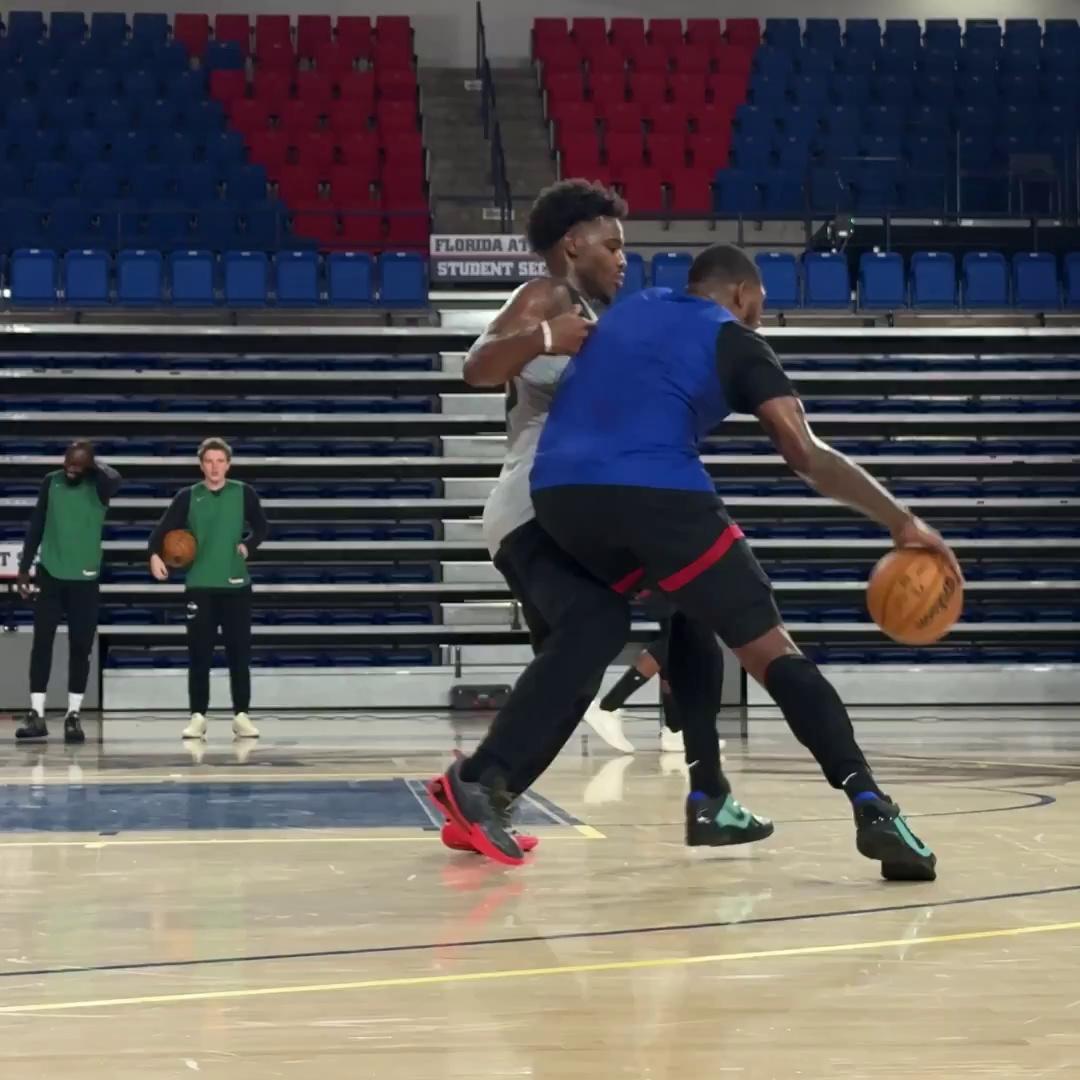 包含掘金碾压热火B队,米切尔统治全场的词条 包含掘金碾压热火B队,米切尔统治全场的词条