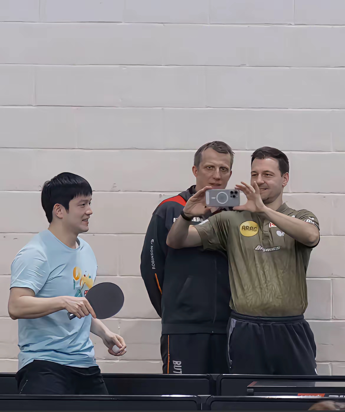 德国乒乓球队完胜奥地利乒乓球队，波尔送出助攻的简单介绍