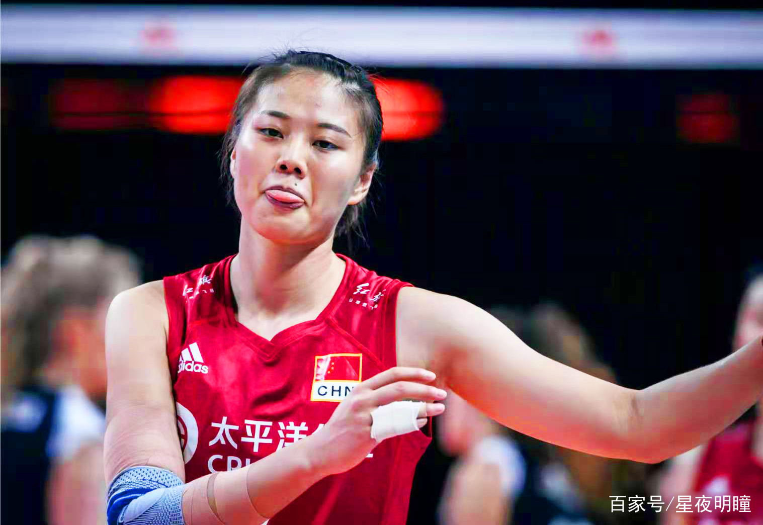 中国队完胜波兰队,波尔状态火热 中国队完胜波兰队,波尔状态火热