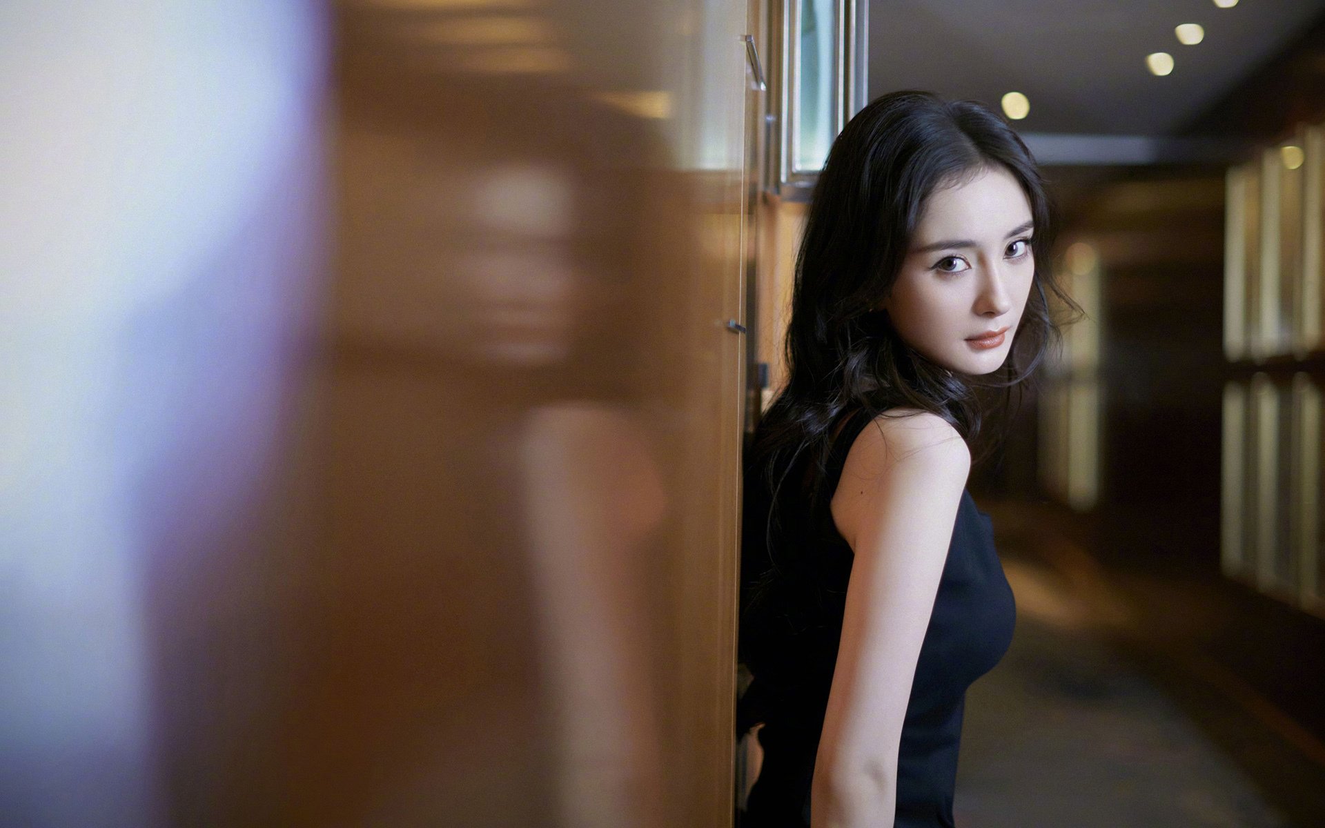 西亚卡姆，撕裂紫金的大场面先生