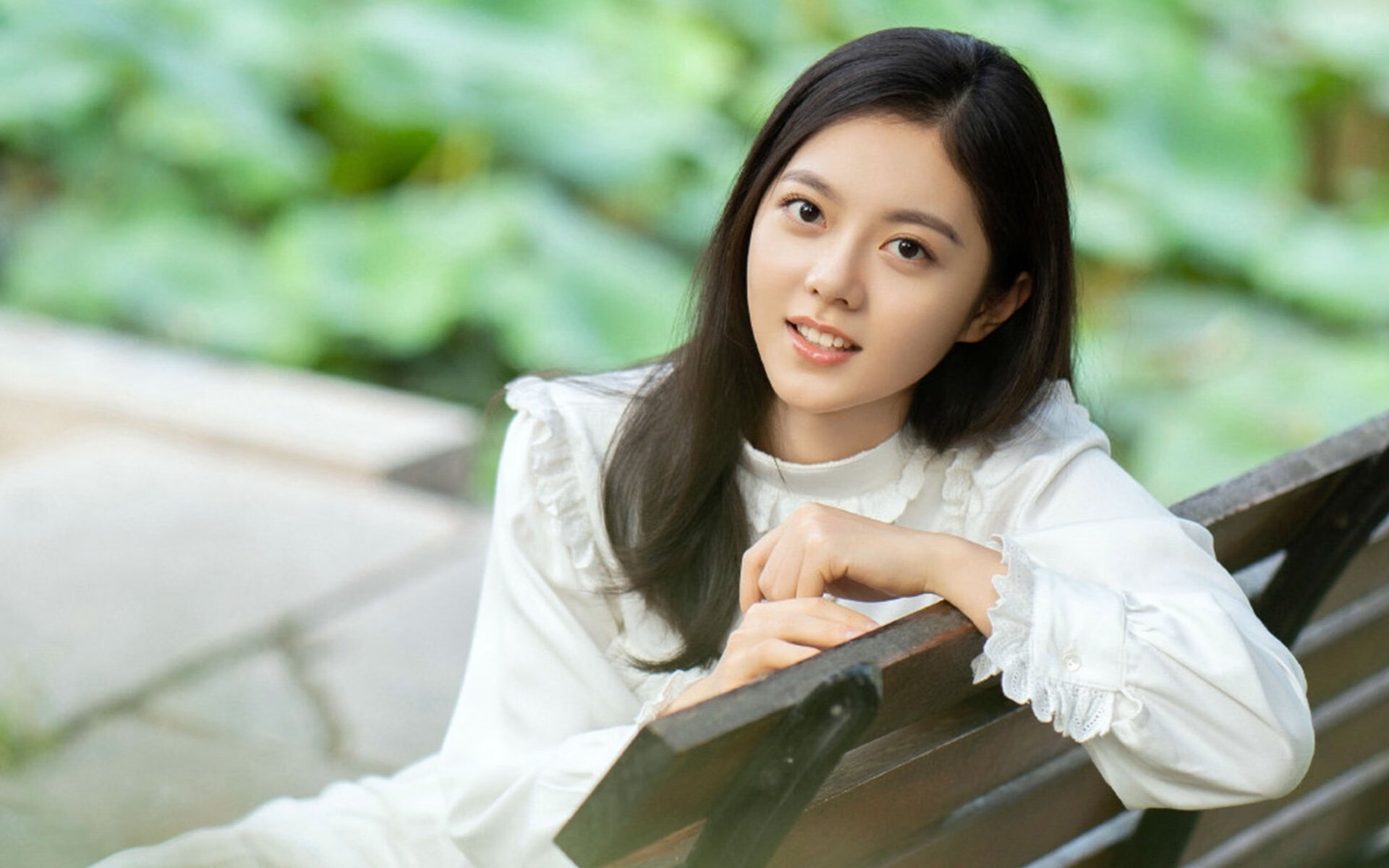 赛道与球场的双重征服，当德罗赞的弯道艺术照见热火的钢铁洪流