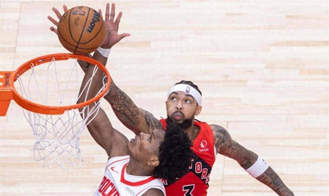 雄鹿淘汰魔术，英格拉姆关键战不手软