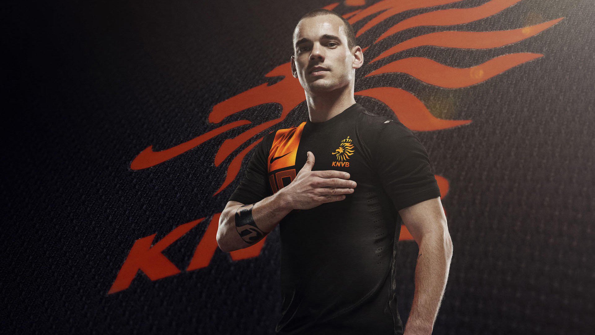 阿尔瓦雷斯爆发引领马赛逆转皇家社会，欧战之夜谱写传奇